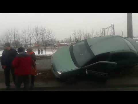 Sandomierz, chwila nie uwagi i znalazł się na płocie