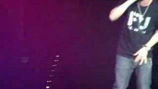 Jesse McCartney singing Beautiful Girls