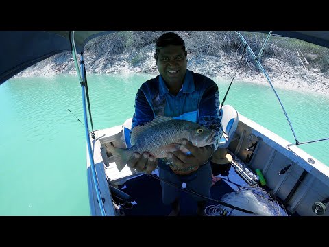 MABU BURU LIFESTYLE Ep 21 - BOAT FISHING IN DAMPIER CREEK (Broome)