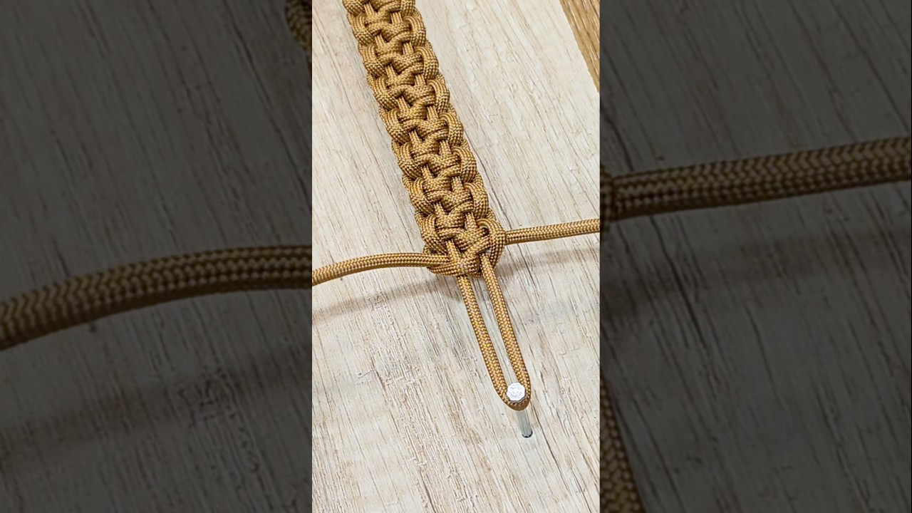 Paracord Bracelet 》Hitch knot 🤎 #paracord #bracelet #diy