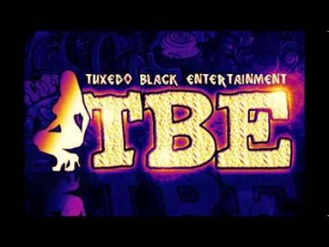 Tuxedo Black - Melting ft.Peezy (2013 New)