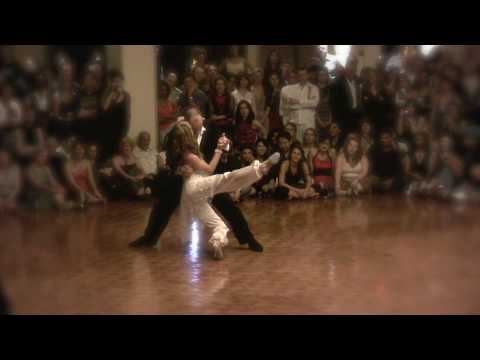 Horacio Godoy y Cecilia García CTW-1