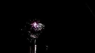 preview picture of video '2013 4th of July Fireworks at Lake Melissa'