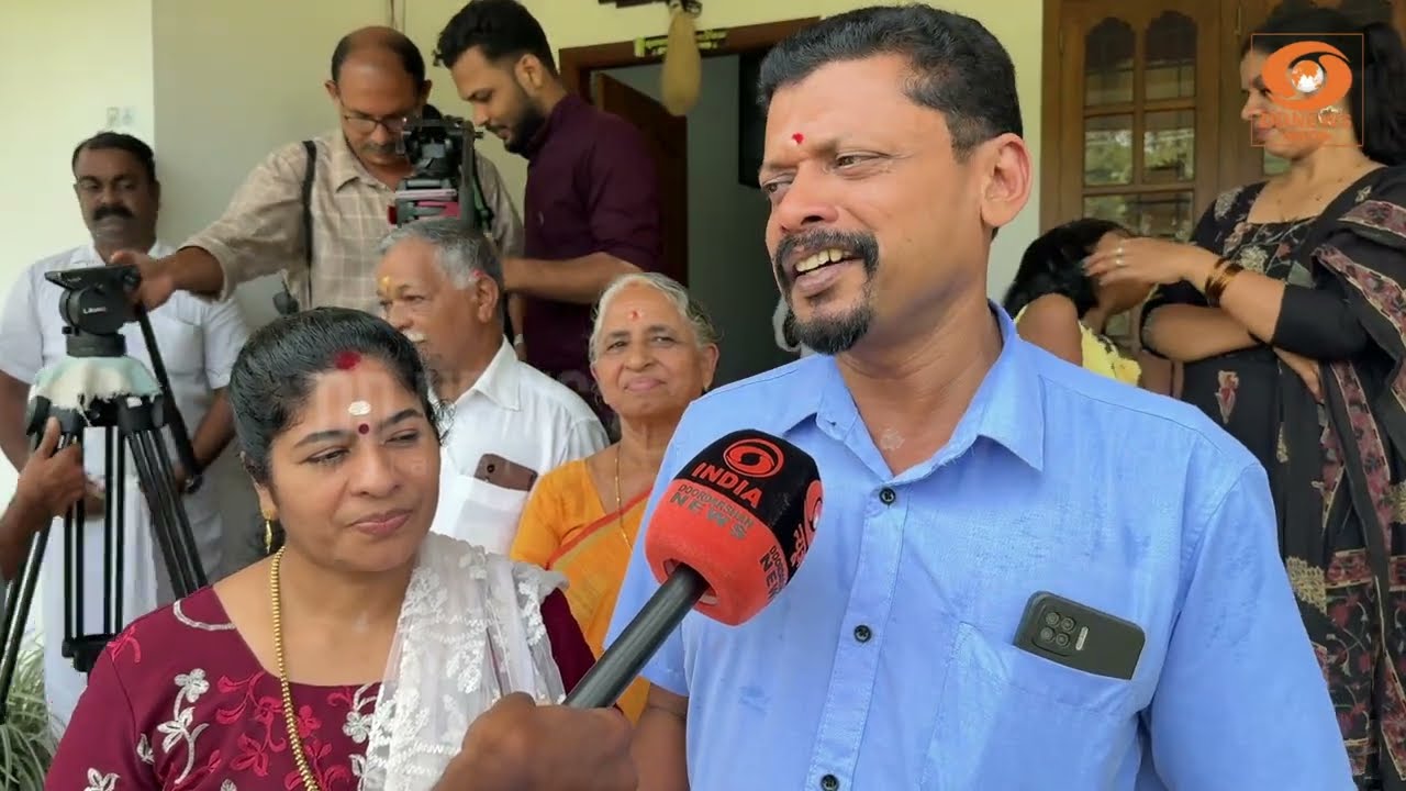 വനിതകളുടെ 3 റൈഫിൾ ത്രീ പൊസിഷനിൽ വെള്ളിമെഡൽ നേടി വിദർ