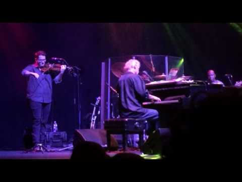 Comfortably Numb / Fortunate Son - Bruce Hornsby and The Noisemakers September 8, 2016