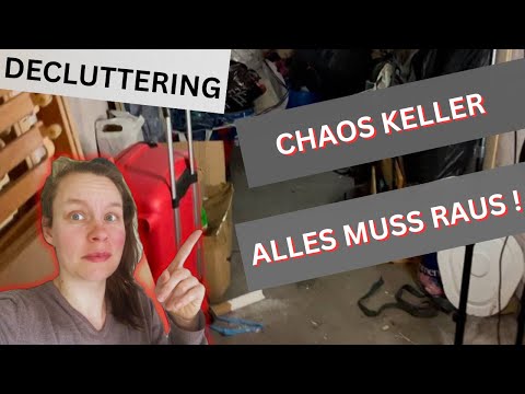 CLEANING OUT: I'm drowning in trash—I'm tackling it! #minimalism