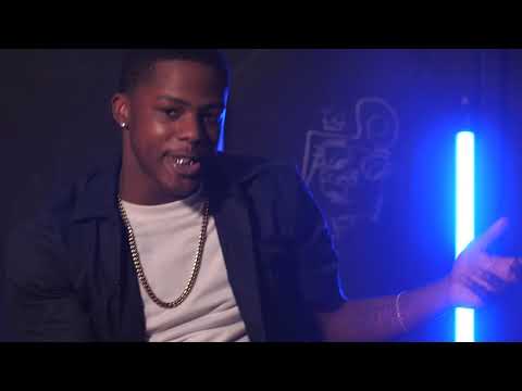 Rellyski - Weapons out (Official Video)