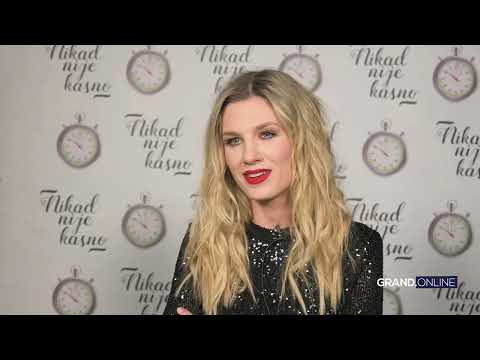 Nevena Božović progovorila o porodici, a evo da li živi u hotelu