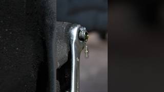 🚨 You&#39;re Bleeding Your Brakes WRONG! #shorts #mechanic #brakes #carrepair #diy