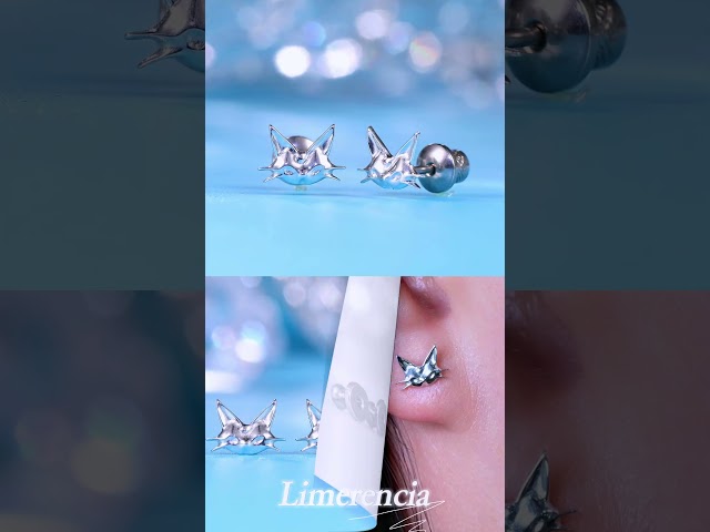 Vídeo relacionado con Inateannal Punk Gato Pendientes De Plata - Lindo Diseño Oreja Chaqueta - Gothic Stud Frente A La Espalda - Joyería Para Mujeres Y Niñas