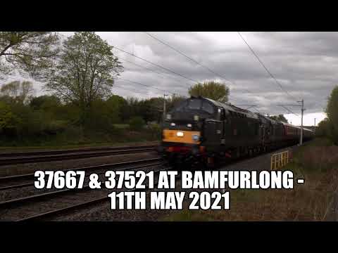 37667 & 37521 at Bamfurlong - 11th May 2021