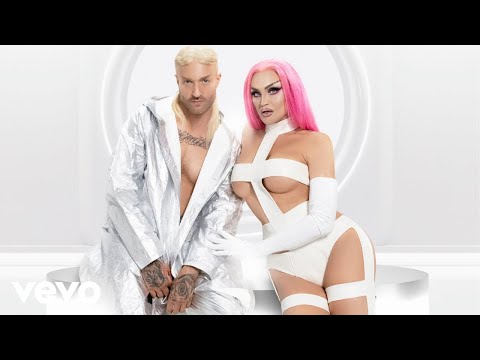 Cazwell, Kylie Sonique Love - GOOEY (Official Music Video)