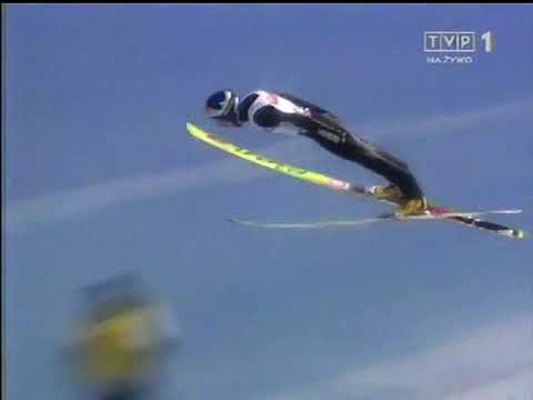 Sylwetka skoczni w Ruce/Kuusamo (26.11.2005)