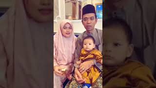 Download lagu MasyaAllah ustad Abdul somad bersama istri dan anaknya mp3