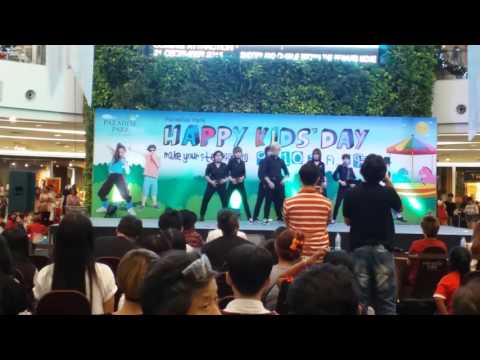 090116 DEMAND cover VIXX @paradise park