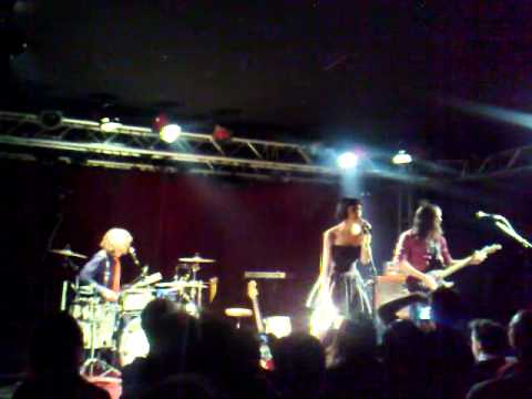 Lussi in the sky à Paris concert