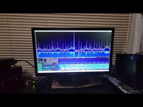 Yaesu MTU 80/40  tuning unit demo with the FT-2000D.