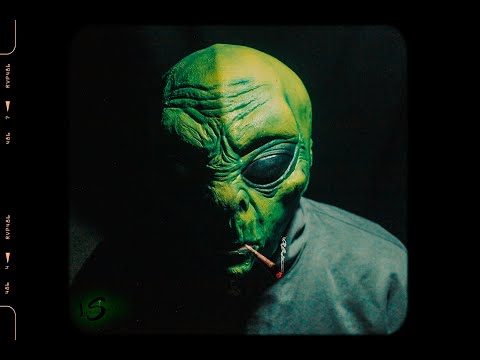 DRUGS AND PARTY - Lineas Sueltas Crew FT Frecuencia Callejera 3 VIDEO OFICIAL. (LOYAL.Prod.)