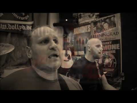 DOLLY D. "Wir sind Dolly D."