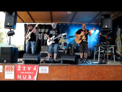 ŽIVÁ HUBA - Vlak, co nikde nestaví