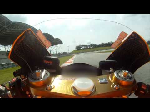 An onboard lap of Sepang with Casey Stoner