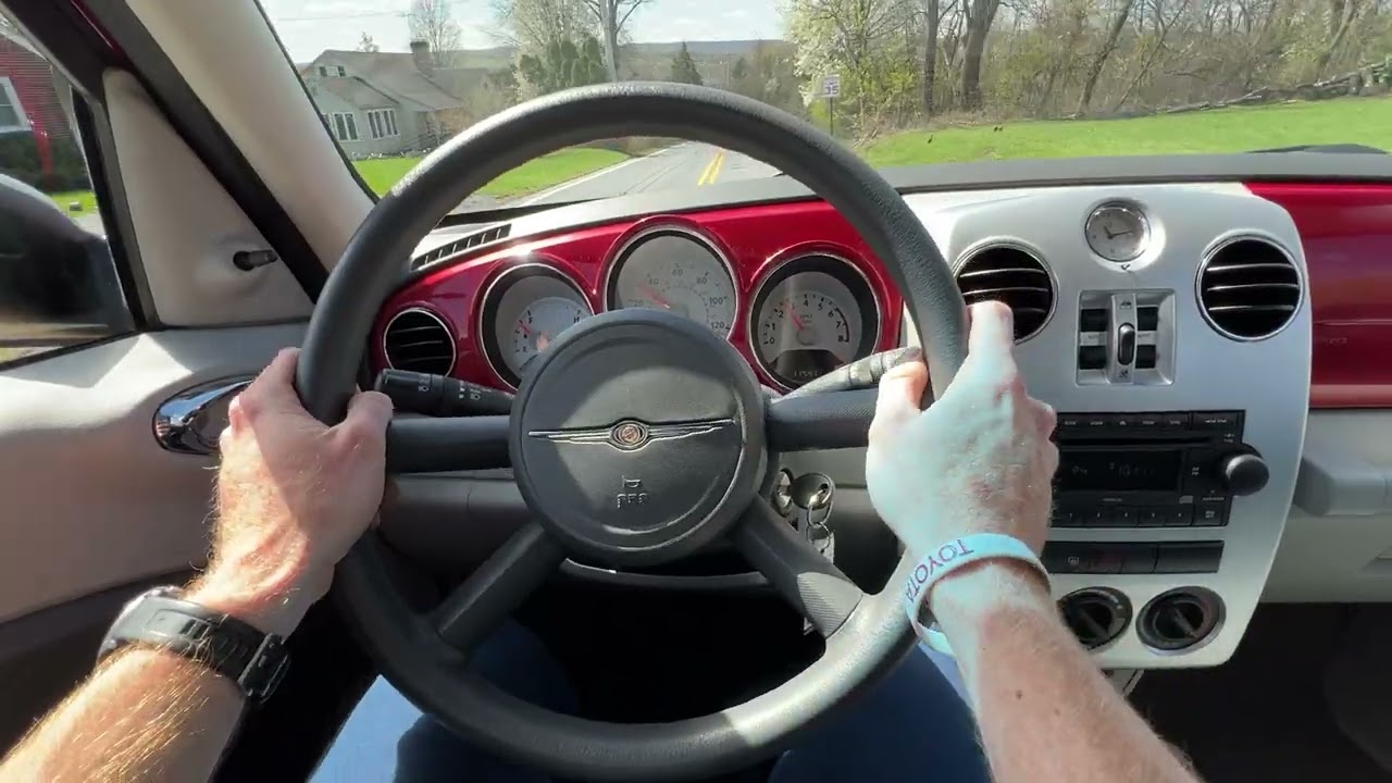 2009 Chrysler PT Cruiser Driving