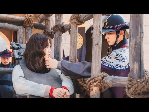 She Travels 500 Years Back and Meets a Mysterious King | Kdrama Recap World 