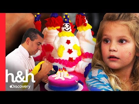 Buddy sorprende a clienta creando un pastel frente a sus ojos | Cake Boss | Discovery H&H