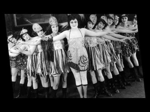 Fred Hall And His Sugar Babies - Look Who's Here - 1925.