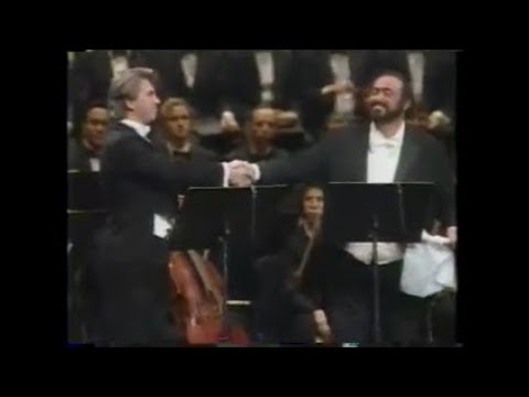 Luciano Pavarotti & Dmitriy Hvorostovsky - Invano Alvaro