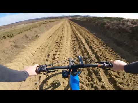 Romania: Bicycle ride Hreatca - Hartop - Falticeni - Petia