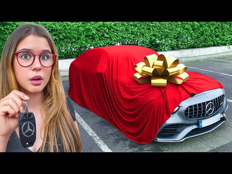 KOUPILA JSEM SI PRVNÍ SPORTOVNÍ AUTO!