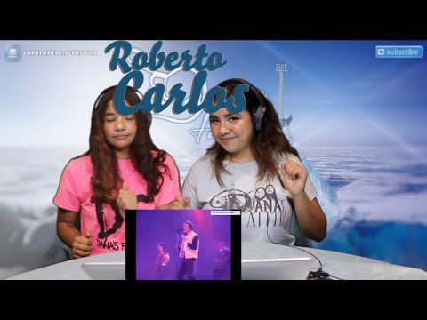 Two Girls React To Roberto Carlos - Un Gato En La Oscuridad 1973 HQ