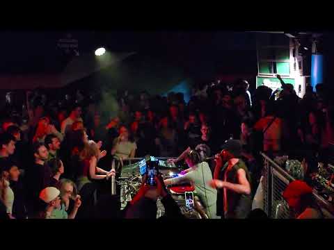 Supa Mana (feat. Twan Tee) - Caan Push We Over (2/3) Live Dub Station #80 Paris 20251214 014907 HD