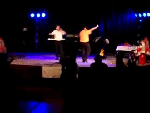 ALEDORY - KTO NEPIJE TEN Z HLOHOVCA NIE JE  ( VEČERAS JE NAŠA FEŠTA - SLOVAČKA)