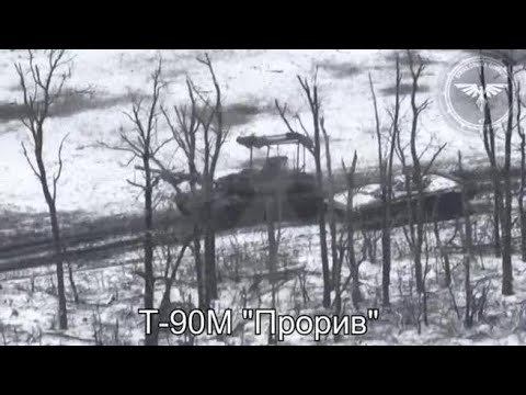 Ucraina, il carro armato russo viene colpito da un drone e l'equipaggio scappa via