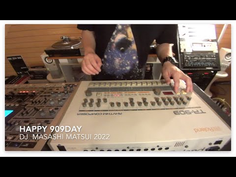 【ROLAND TR-909】HAPPY 909DAY !