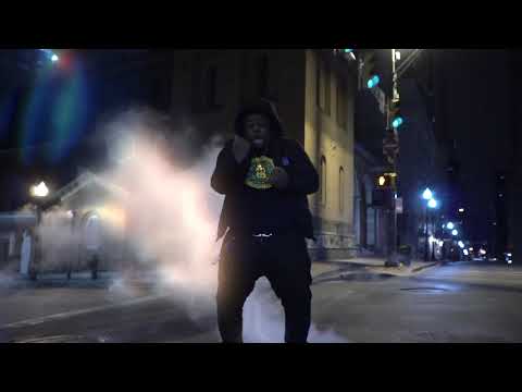 Blue Benjamin Beezy- Bob da Buillder