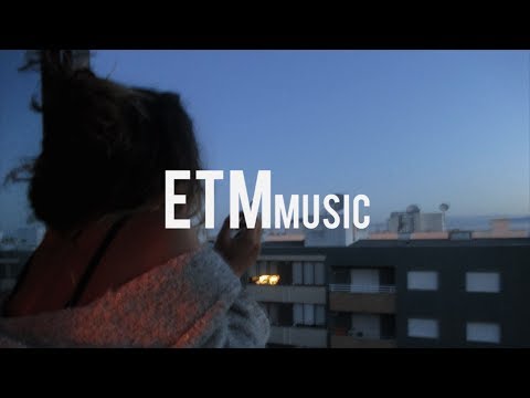 Ordnry Yngstr - Gleesh Walk (ft. Rasiir)