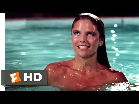 1983年《國家公園的假期》 - 瘦身浸泡的場景 (7/10) | Movieclips (National Lampoon's Vacation (1983) - Skinny Dipping Scene (7/10) | Movieclips)
