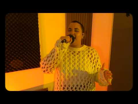 Bad Sounds Ft. Ruti- 'You Move Backwards' (EFAVT Live Session)