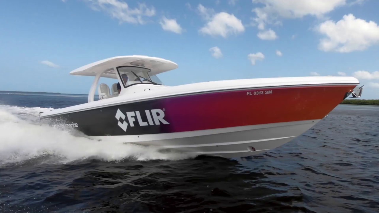 Intrepid 407 Nomad SE - Trailer