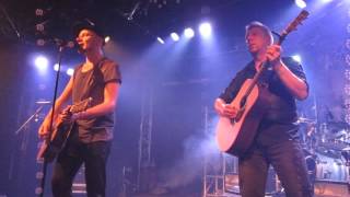 Neljä Ruusua: Sun täytyy mennä & Hunningolla live