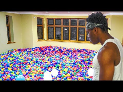 FILLING A ROOM WITH 150,000 BALLS!