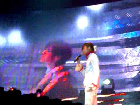 091129 Super ShowII - Solo Heechul