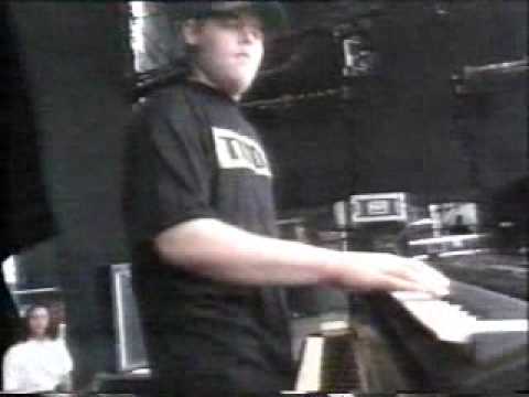 THE GOATS - T V Cops