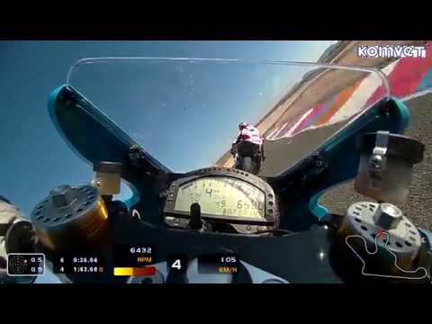 Almeria onboard 1:43,60 GSXR 1000 KOMVET David Komarek - Interesting from 5:30 ...