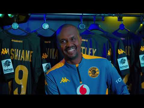 Cedric Kaze Speaks Southern African Languages! | Get to Know Your Coach | Kaizer Chiefs FC