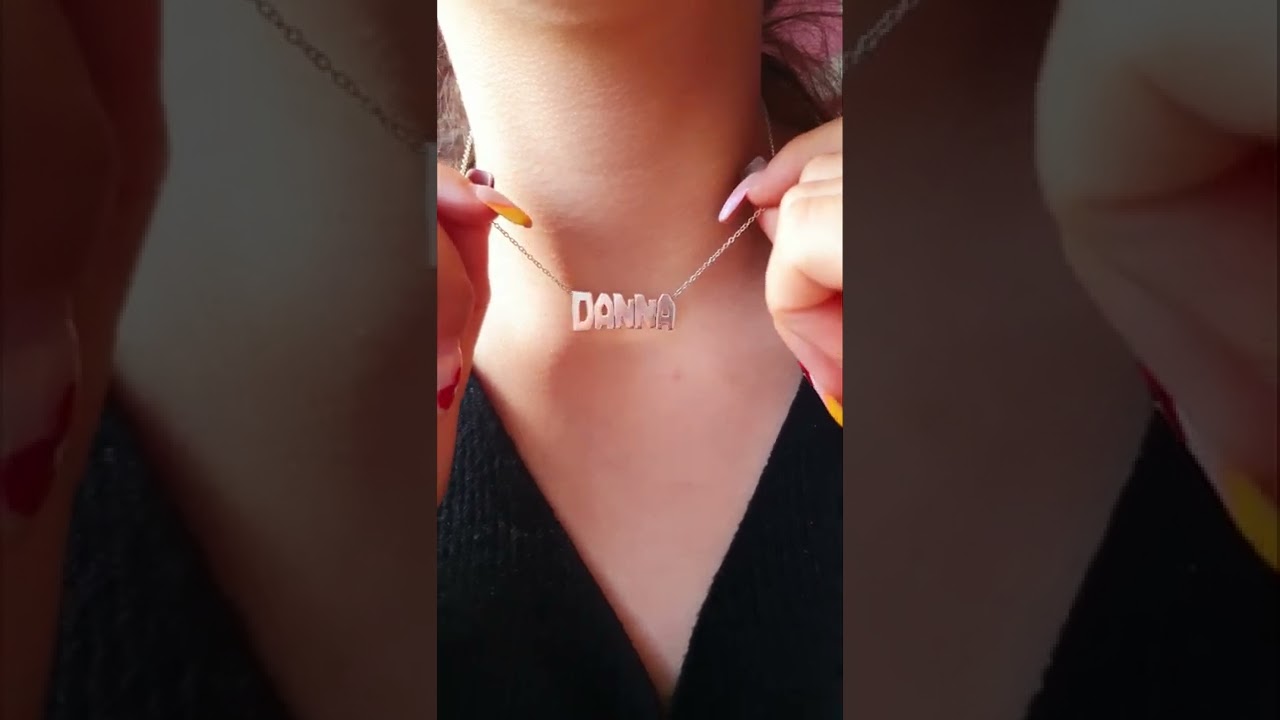 Dije de Nombre en Plata, pide el tuyo y lo hacemos para ti.