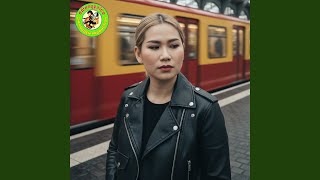 ស្មាលាប្រុសក្បត់